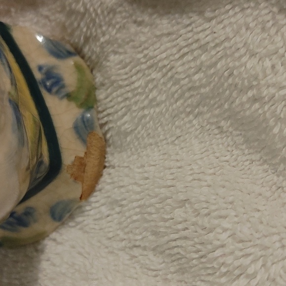 Marutomo Hand painted Antique set of Salt and Pepper shakers - Picture 10 of 11